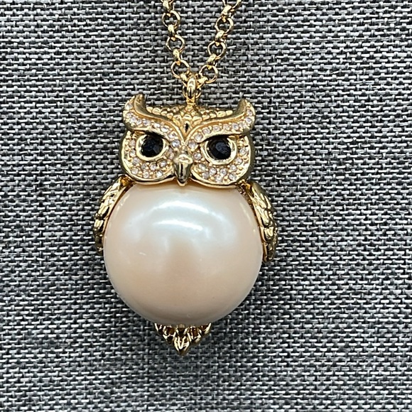 kate spade Jewelry - Kate Spade Owl Pearl Necklace Nice Chi Omega Hootie